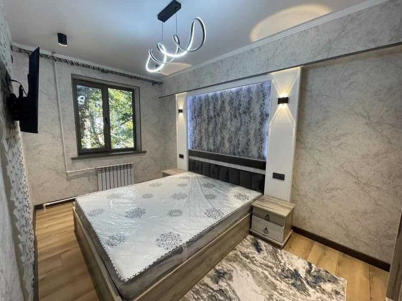 К вашему вниманию рады представить 2х комнатную квартиру на 