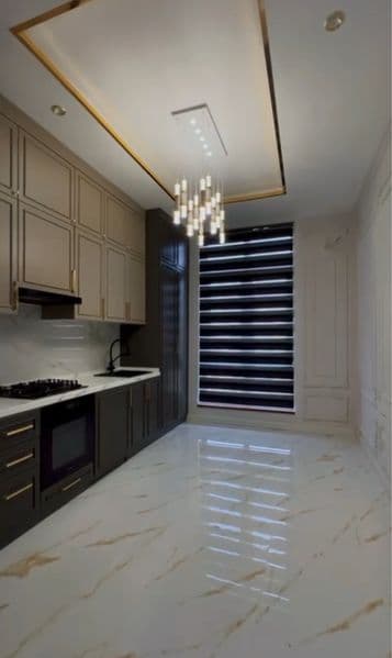 Сдается 4 х комнатная квартира в Oq Saroy . <br />
Паркент к