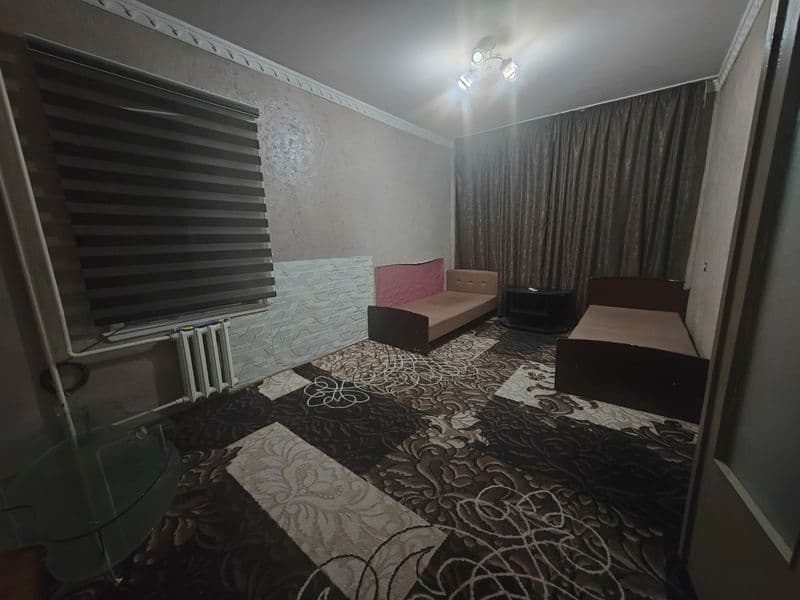 Yunusobod 9 da 2ta bolaga joy bor<br />
2honali kvartira ham