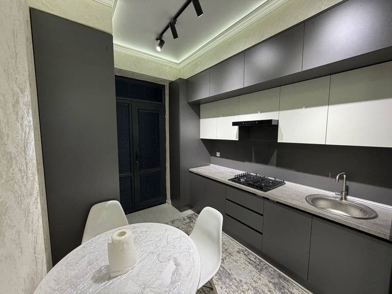 Ищу надежного соседа на подселение в квартиру <br />
 Новост