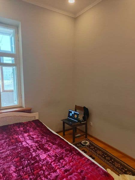 Квартирада 1 та хона буш, 1 та угил бола оламиз аккуратно бу — фото 2