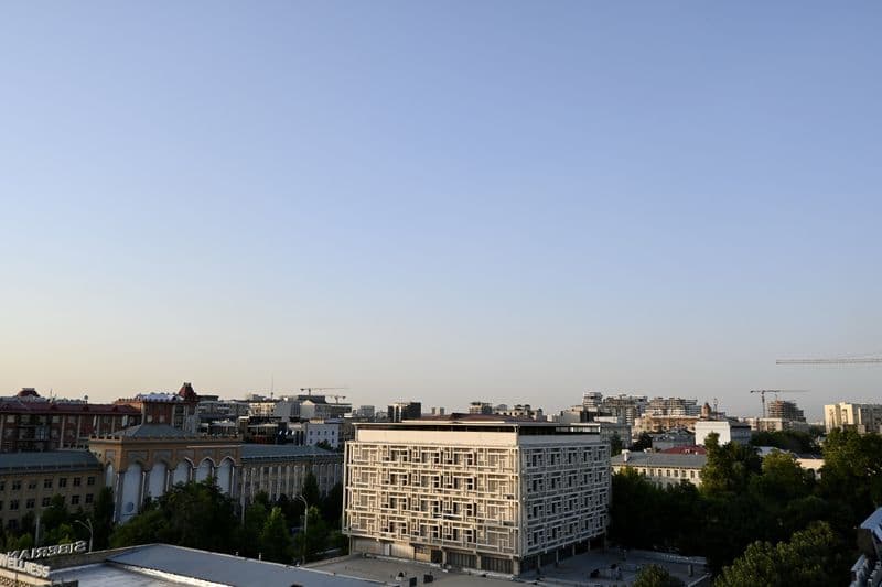 Сдается чистая, светлая и просторная 1 комнатная квартира с  — фото 5