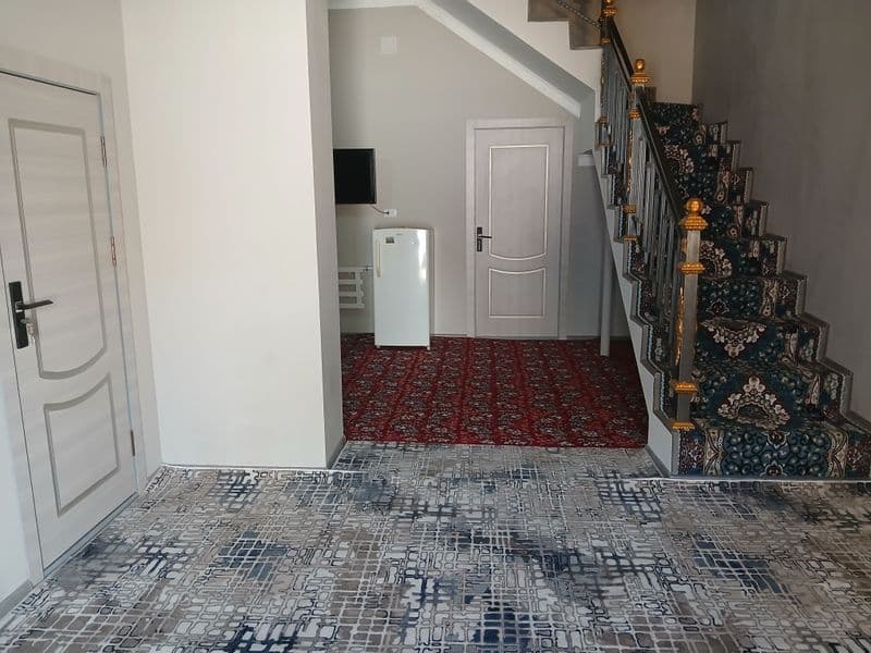 2 сотих, 2 этажли 5 хонали ховли ижарага берилади, плисос, а — фото 2