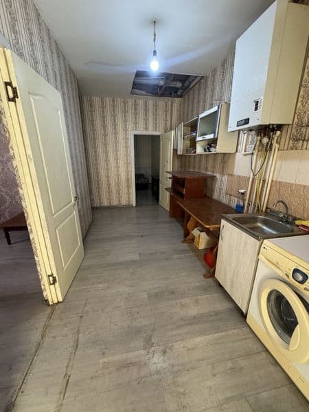 3 хонали уй ижарага берилади <br />
М.Улугбек тумани Корасу 