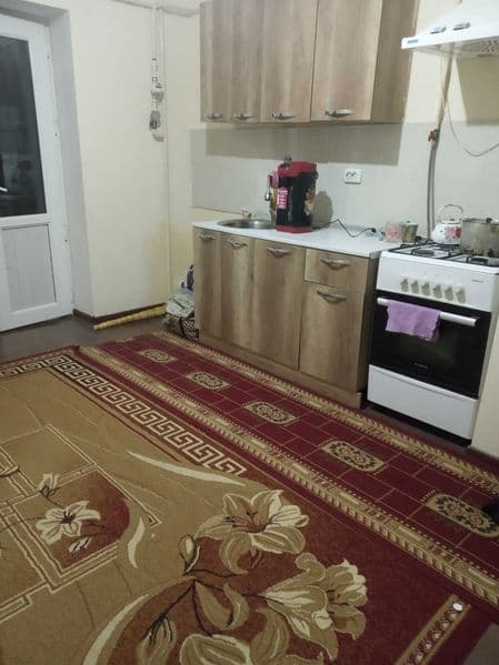 Kvartira qizlar uchun Sheriklikka bezxazayka o'qiydigan — фото 2