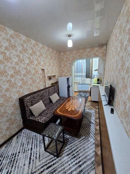 Сдается квартира, отличное состояние, переделанная в двухком