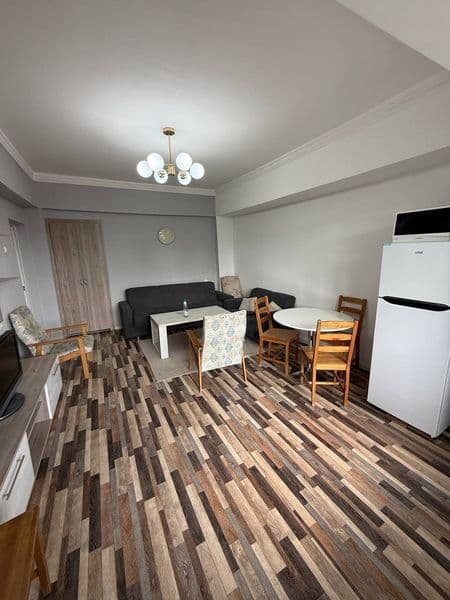 Аренда<br />
Вторичка<br />
Адрес — Мирабадский район, Ц-7 О