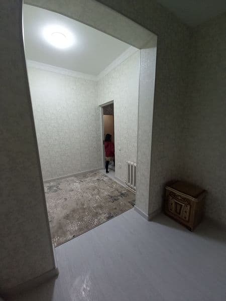 Чилонзор 19 квартал да 3 хона 4 этаж 4 этажли дом. Хамма шар