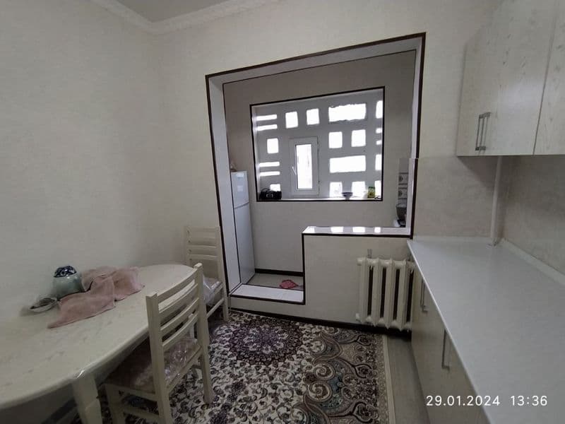 Chilonzor 20kv 2/7/9 500$ <br />
Oila<br />
Qizla-5tagcha<br