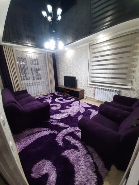 Сдаётся в аренду 2х комнатная квартира у метро, на длительны