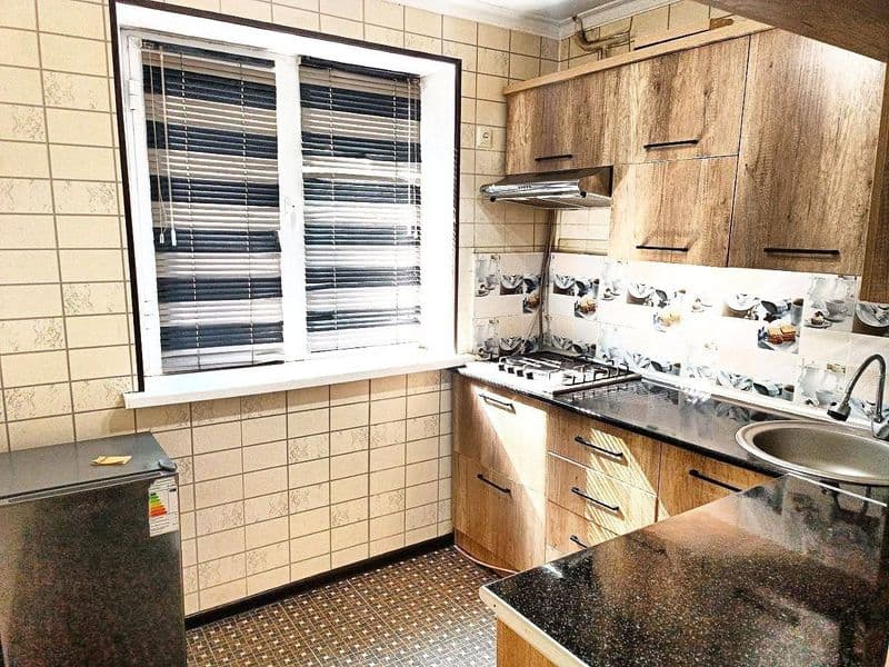 Яккасарайский район, недалеко от метро.<br />
1-комнатная кв — фото 2