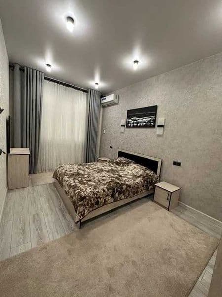 Район: Яшнабадский<br />
Адрес: Авиатор<br />
<br />
• Комна