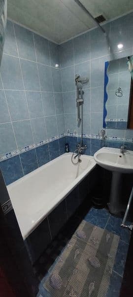 3 хоналик Уй 2 та хонада 2 тадан одам бор 1 та хона буш 2 ки — фото 2