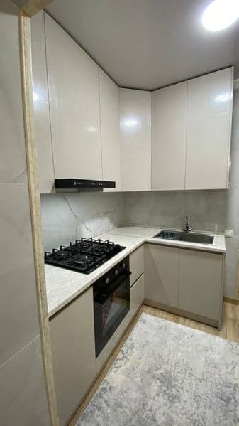 сдаю 1 комнатная квартира в рядом Экобазаре евро ремонт всё  — фото 5