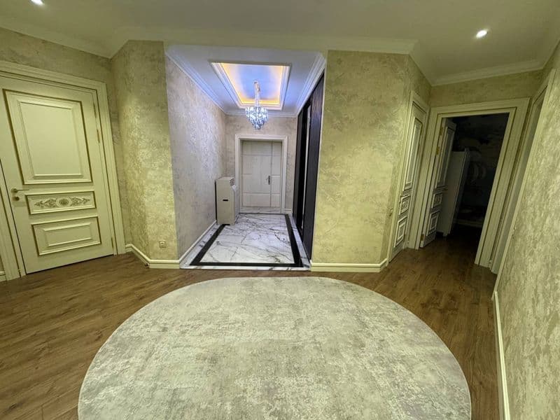 Здаётся квартира на Себзоре<br />
Навастройка от Голден Хаус