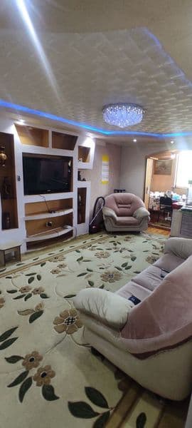 Аренда срочно Яккасарай <br />
1-линия 2-ком уютная квартира