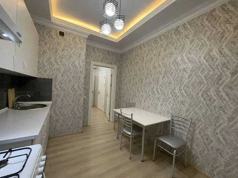 Район: Шайхонтохур<br />
Адрес: Караташ<br />
<br />
Комнат: — фото 5