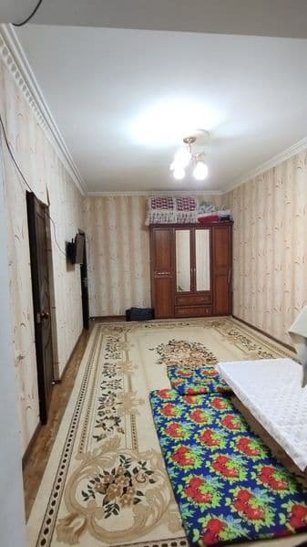 Аренда квартира !<br />
<br />
Чилонзор 19-кв<br />
1²/4/4<b