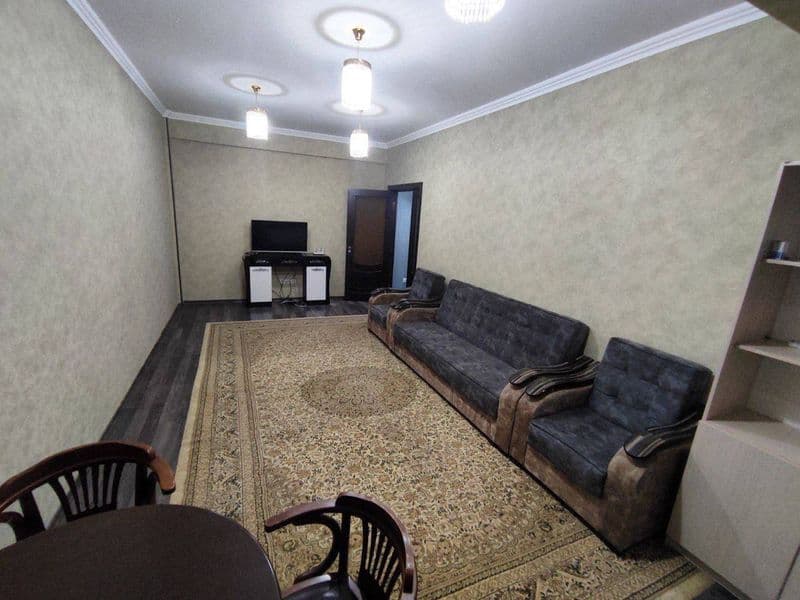 Аренда <br />
<br />
Район: Мирзо Улугбек <br />
Паркентский