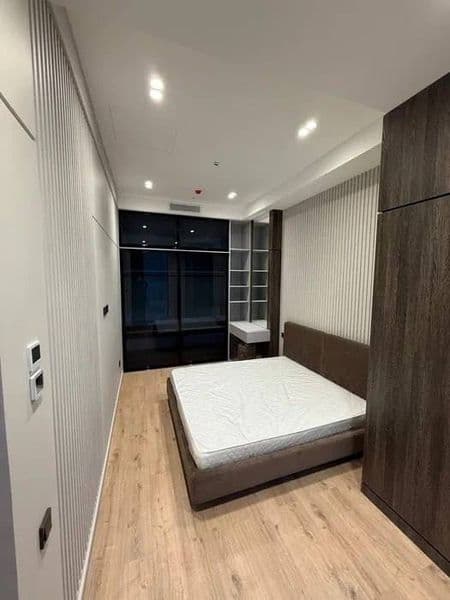 Мирабадский район <br />
ЖК Ойбек <br />
<br />
2 комнатная 