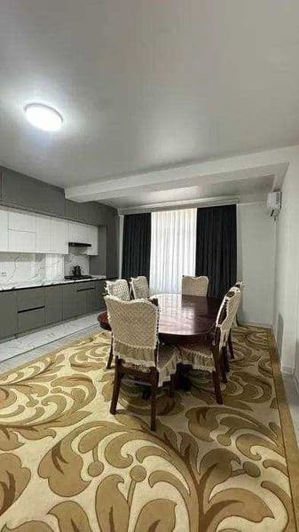 АРЕНДА<br />
Яшнабадский  район<br />
Parkent Plaza <br />
< — фото 2