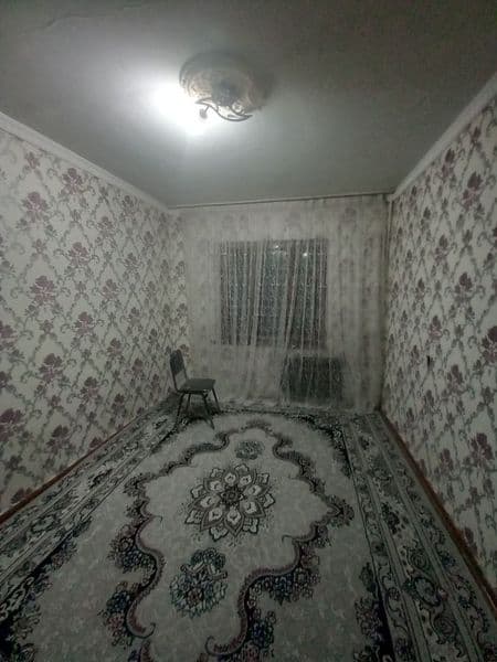 Аренда чилонзор 20кв.2хона.4этажда.5 этажка дом.2/6.балконли