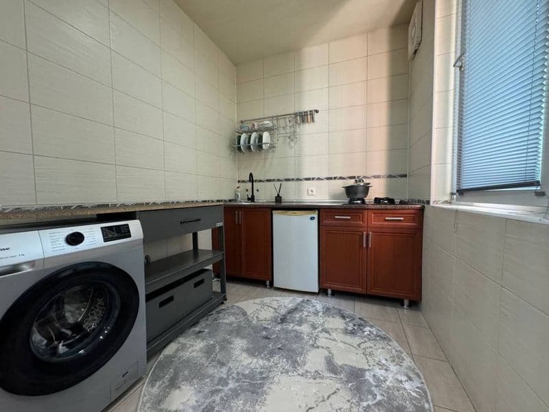 Shuhrat chorraha, Andalus magazin orqasiqa kvartira<br />
<b — фото 3