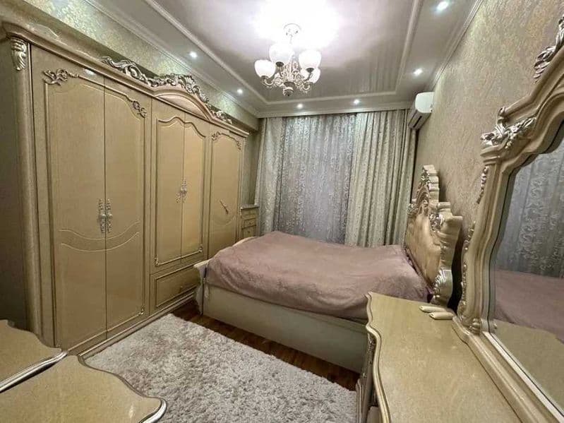 Район: Мирабадский<br />
Адрес: ЦУМ<br />
Ориентир: 110 школ — фото 2