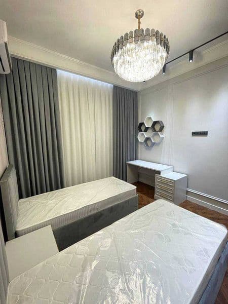 Жилой комплекс: Казахстан<br />
Количество комнат: 3<br />
Э — фото 4