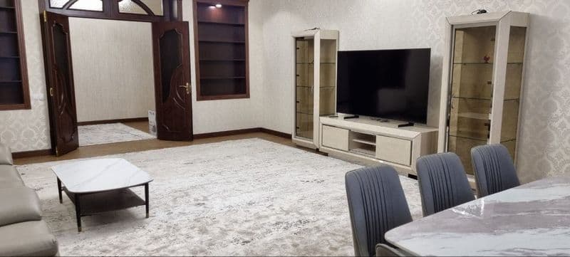 Сдаётся комфортабельная квартира<br />
Район: Яшнабадский, Ц