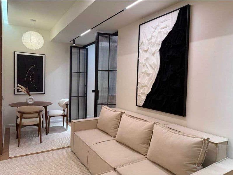 Сдаётся шикарная 3-комнатная квартира в Новостройка<br />
<b — фото 5