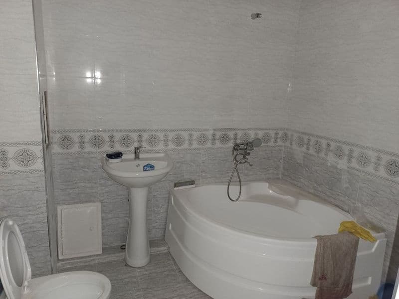 Безмаклер!!!<br />
Аграр Университет яқинида жойлашган 4 қав — фото 3