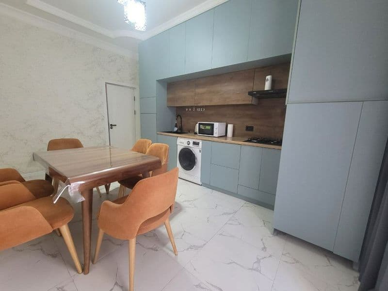 Ижарага <br />
2 хона 6 этаж <br />
72 кв метр уй узок мудда