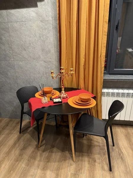 Район: #Мирабадский<br />
Адрес: #Айбек <br />
<br />
Комнат — фото 3