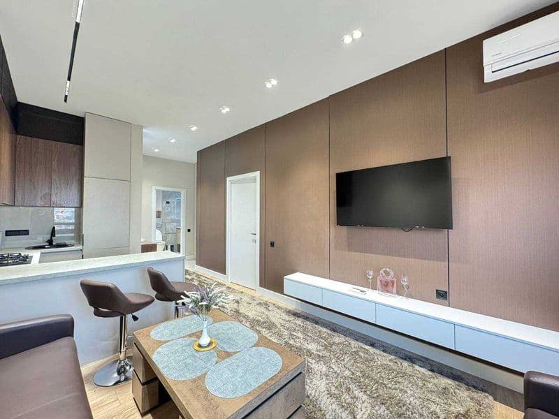 Сдается квартира для семьи или иностранцам<br />
<br />
• Ра