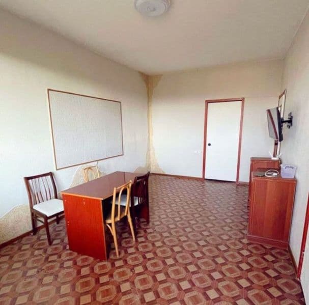 Срочно сдаётся квартира <br />
2х комнатная<br />
4 этаж<br  — фото 4