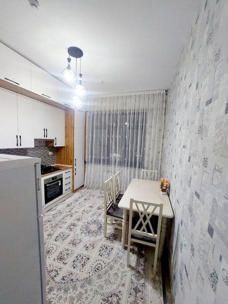 Аккуратный оилага квартира берилади. 2 хона тоза хамма шарои