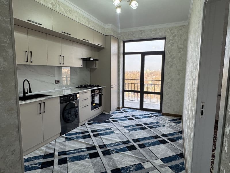 Янги дом, янги ремонт қилинган квартира, 1 хонали 2 хона қил