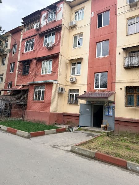 КВ ижарага берилади тоза яхши ремонт локация Зур жойда 12 кв