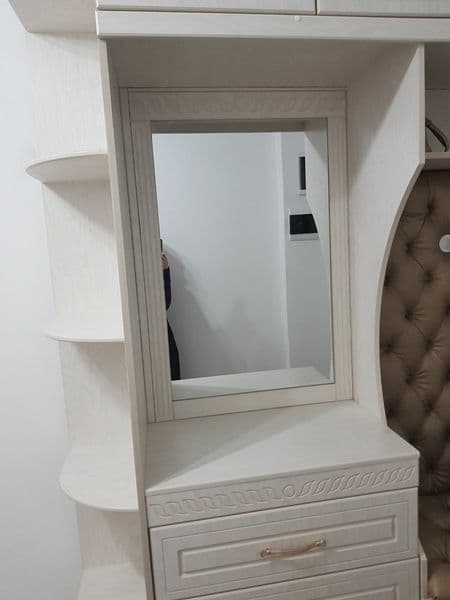 Срочно здайотса квартира <br />
Яшнабатиски район махтумку < — фото 2