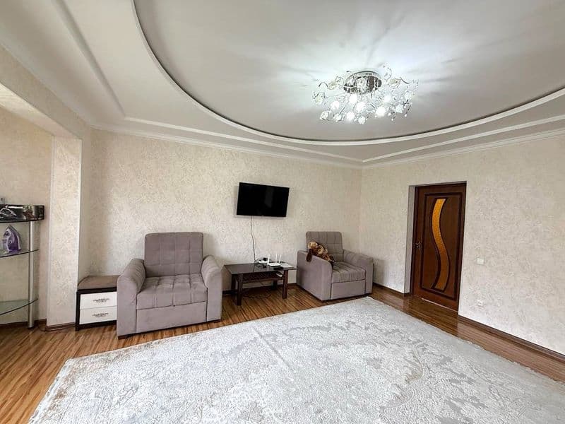 ID 2244<br />
<br />
Сдается упакованная квартира. Рядом ест — фото 2