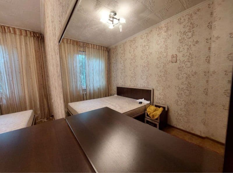 Аренда квартиры <br />
Буюк Ипак Йули 2/5/5 М.Горький <br />