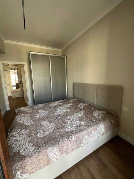 Район ; Юнусабадский<br />
Адрес : Туркестан метро<br />
<br