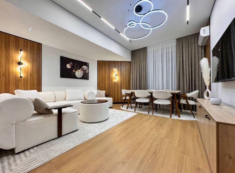 Мирабадский район <br />
Улица Тараса Шевченко <br />
Новост