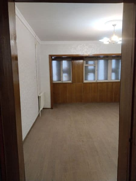 Район - Яккасарайский<br />
Ориентир - Парк бобур<br />
Комн