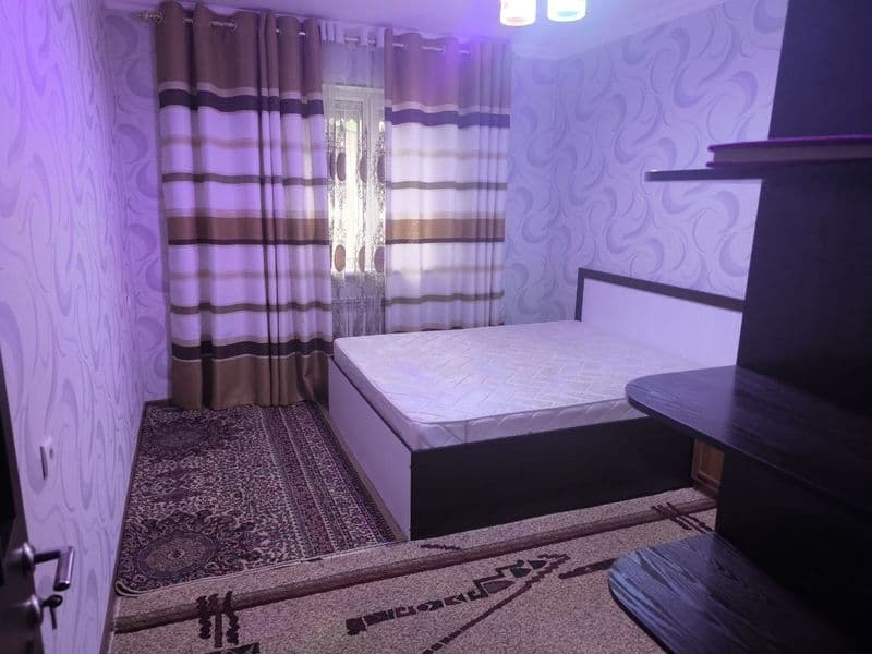 Sergeli 66 poliklinika yonida 3 xona 4 xona qilingan uy oila