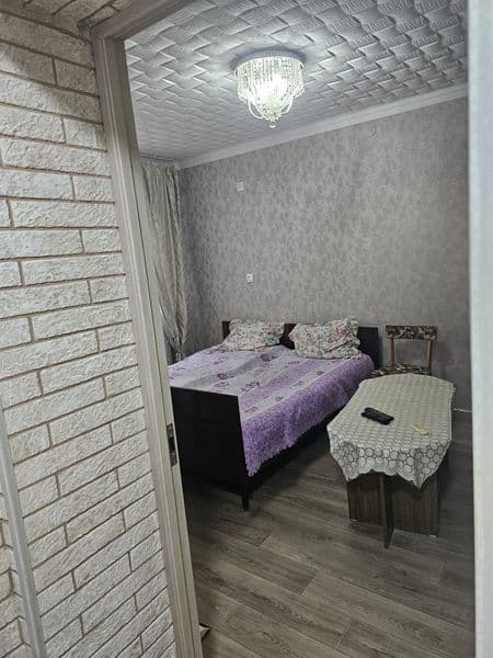 Аренда коракамиш 1.хонали <br />
Жомий чукурсой янги ремонт 