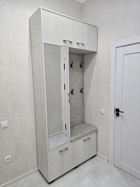 Сдаётся 2-комнатная квартира с абсолютно новым ремонтом, меб — фото 4