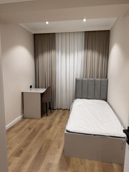 Аренда 3 х на космонавтов. Рядом корзинка МВД.  Новый ремонт — фото 3