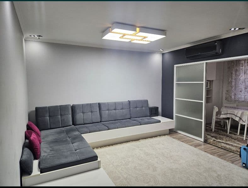 Сдаётся в аренду <br />
Массив феруза <br />
Военный городок